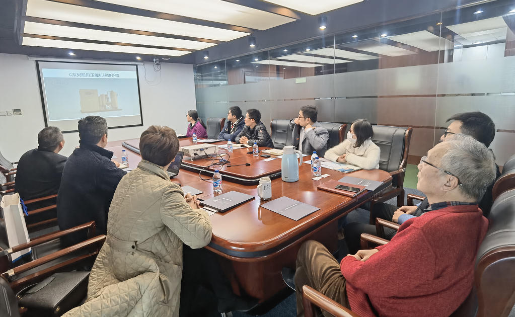 VR大全促進會會員上海盛怡壓縮機付慧珍總經理一行走訪天海防務